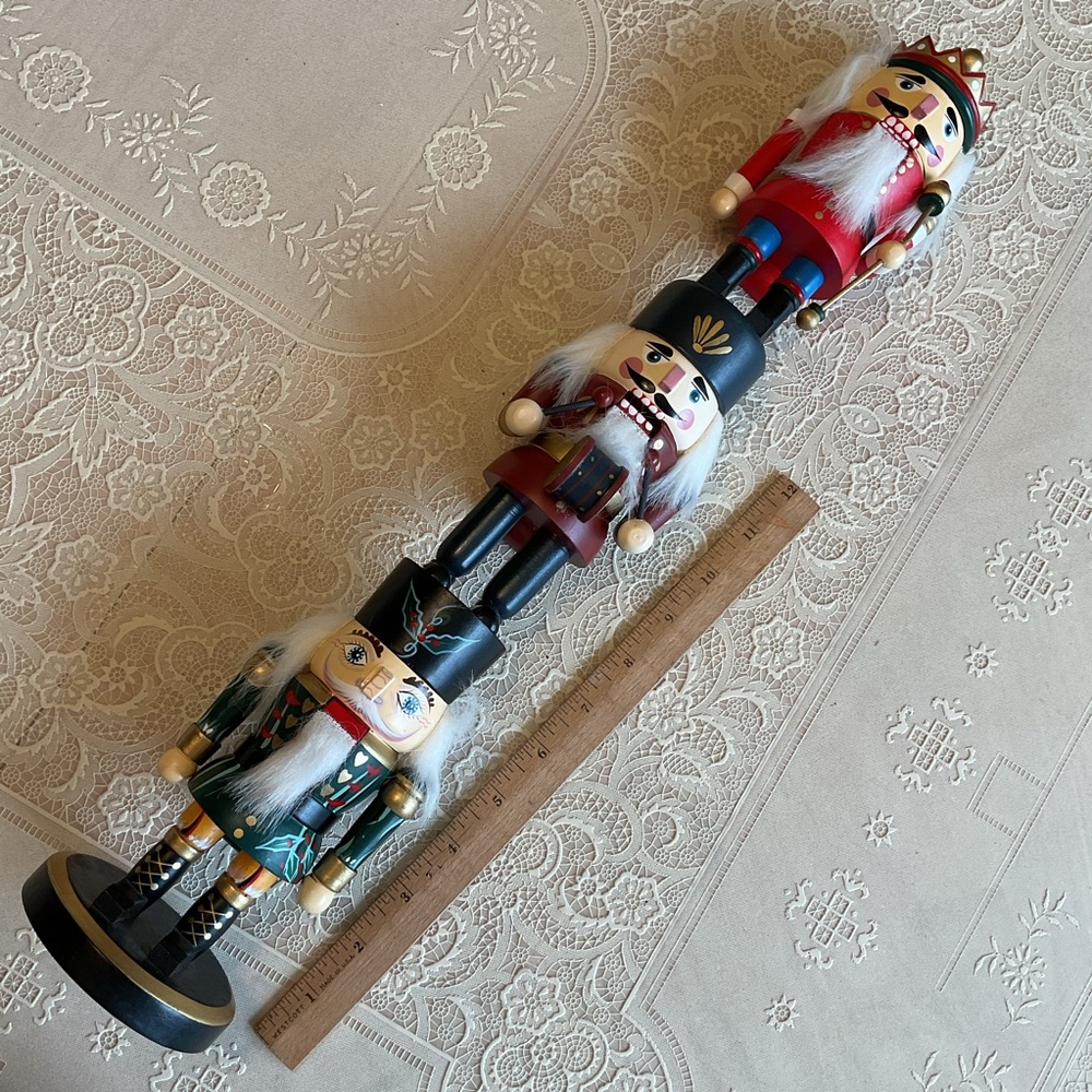Nutcracker Totem Pole 20” Wood Vtg 80’s (more Nutcrackers listed!)